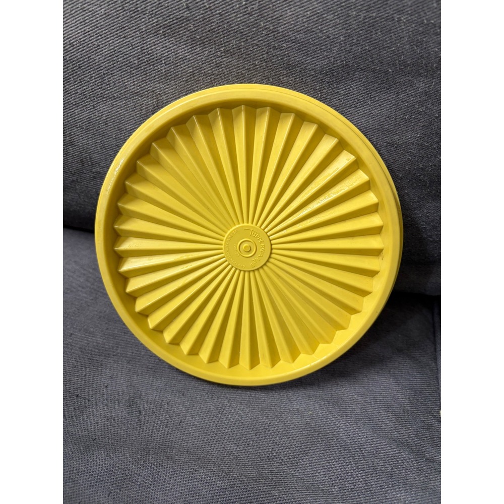 Tupperware Replacement Harvest Gold Lid Yellow Sunburst 808 23 Round Vintage